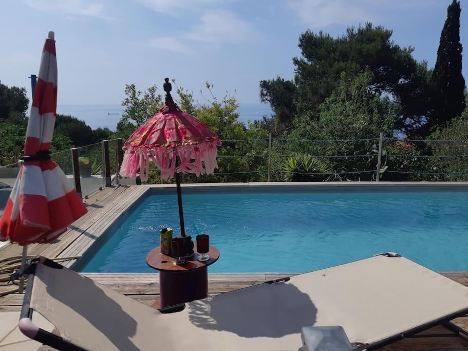 Haut De Villa Au Mont St Clair Vue Exceptionnelle Mer Et Foret Terrasses, Piscine, Petanque, Solarium Prives Sete Exterior photo